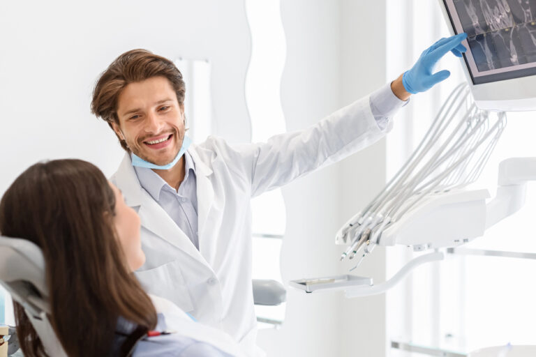 Dental Industry Trends to Watch for in 2025